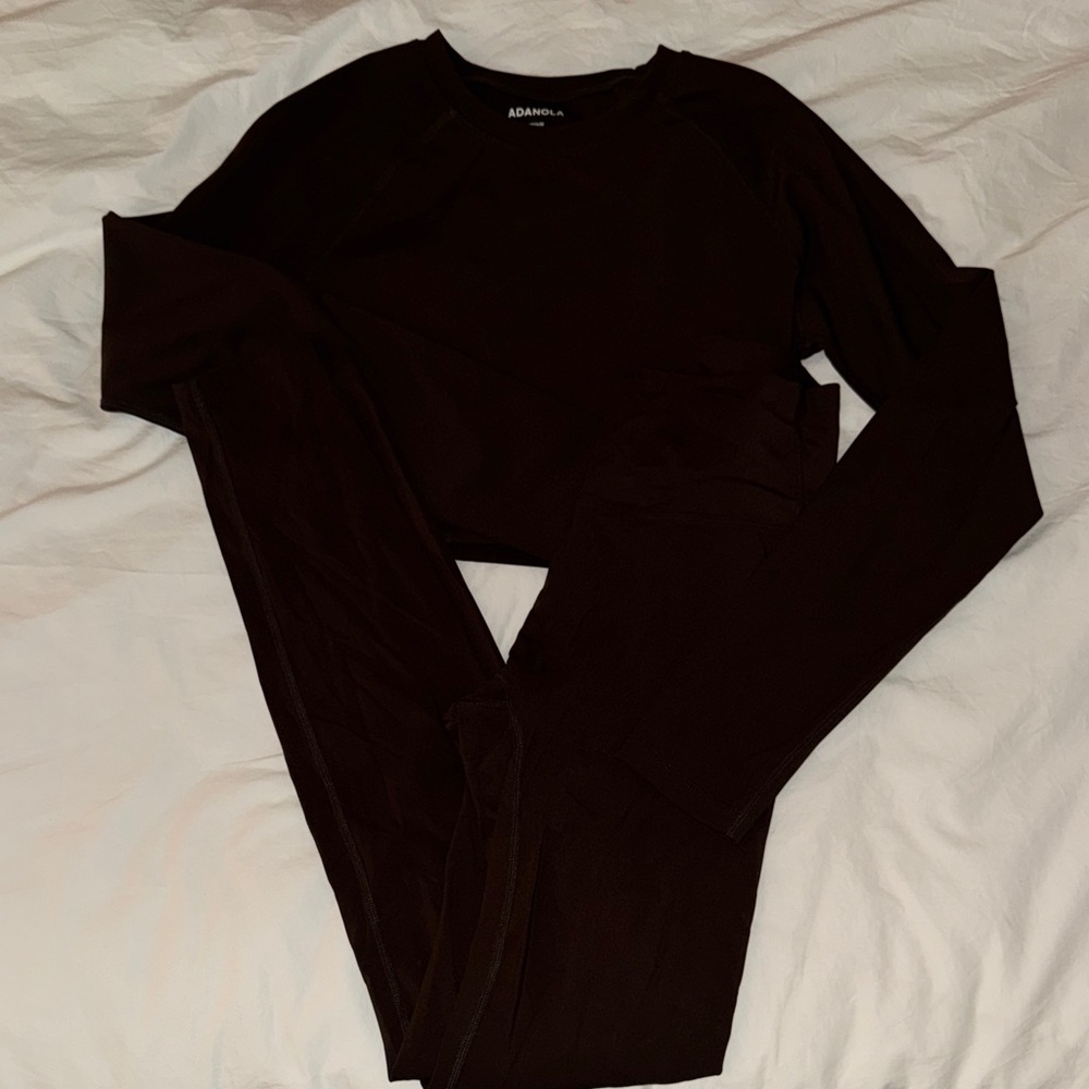 Adanola Brown Set